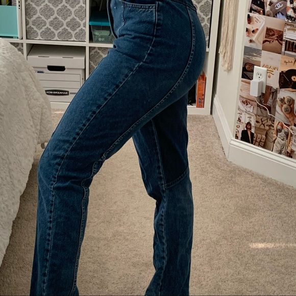 PRETTYLITTLETHING- two toned mid blue wash jeans - Picture 7 of 7